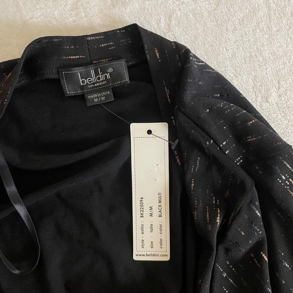 ❌SOLD NWT Belldini Los Angeles Metallic Gold & Black Longline Witchy Cardigan M - Picture 2 of 7